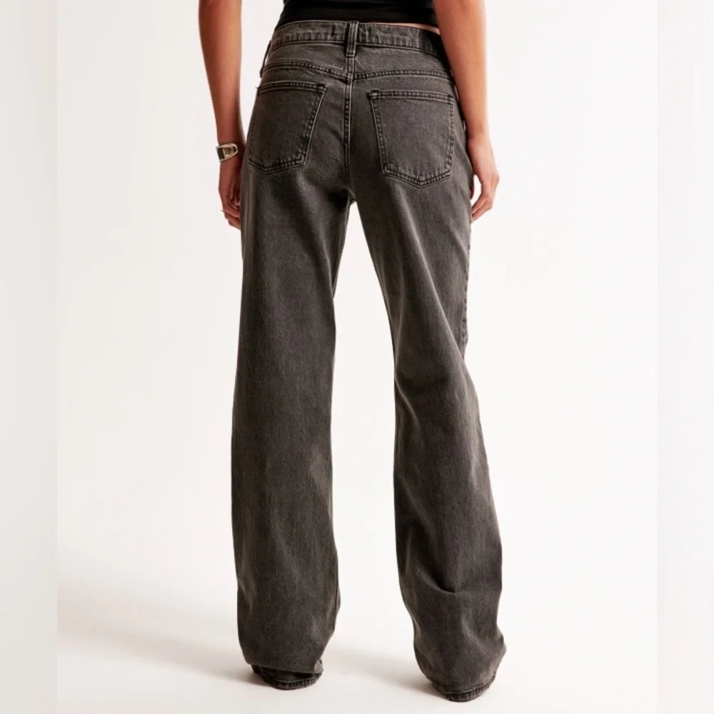 Abercrombie & Fitch Women's Gray Straight Leg Jeans Low Rise 29/8R - Picture 3 of 12